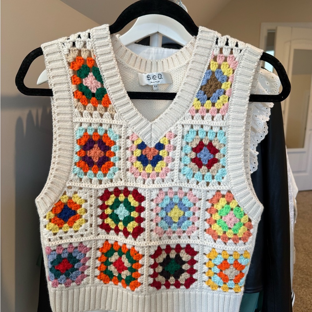 Sea Women's Colorful Crochet V-Neck Sweater Vest - Picture 3 of 6